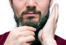 Beard Experts show to you the Best Beard Wash, and a especial tip for gray beard beard-wash-gradual-gray-men